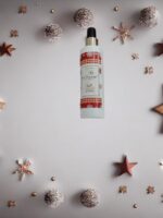 Set de prosoape 3 buc cu  Model Brodat de Craciun ( 1 buc 30/50 , 1 buc 50/90 , 1 buc 70/140 + 1 spray) - imagine 3