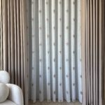 Perdea din In Gros cu Model Floare Crem/Maro
