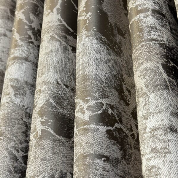 Draperie Elegantă Bella cu Textură Fină Gri Deschis