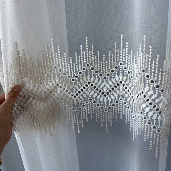 Perdea Bambus Brodat Model Geometric - Crem-Auriu