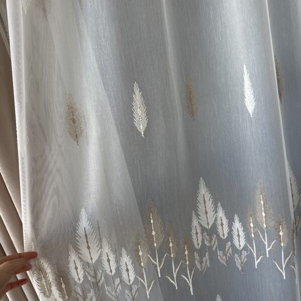 Perdea Bambus Brodat Model Copac Crem cu Maro