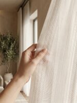 Perdea Ivory cu Textură Fină de Bumbac și Model Elegant