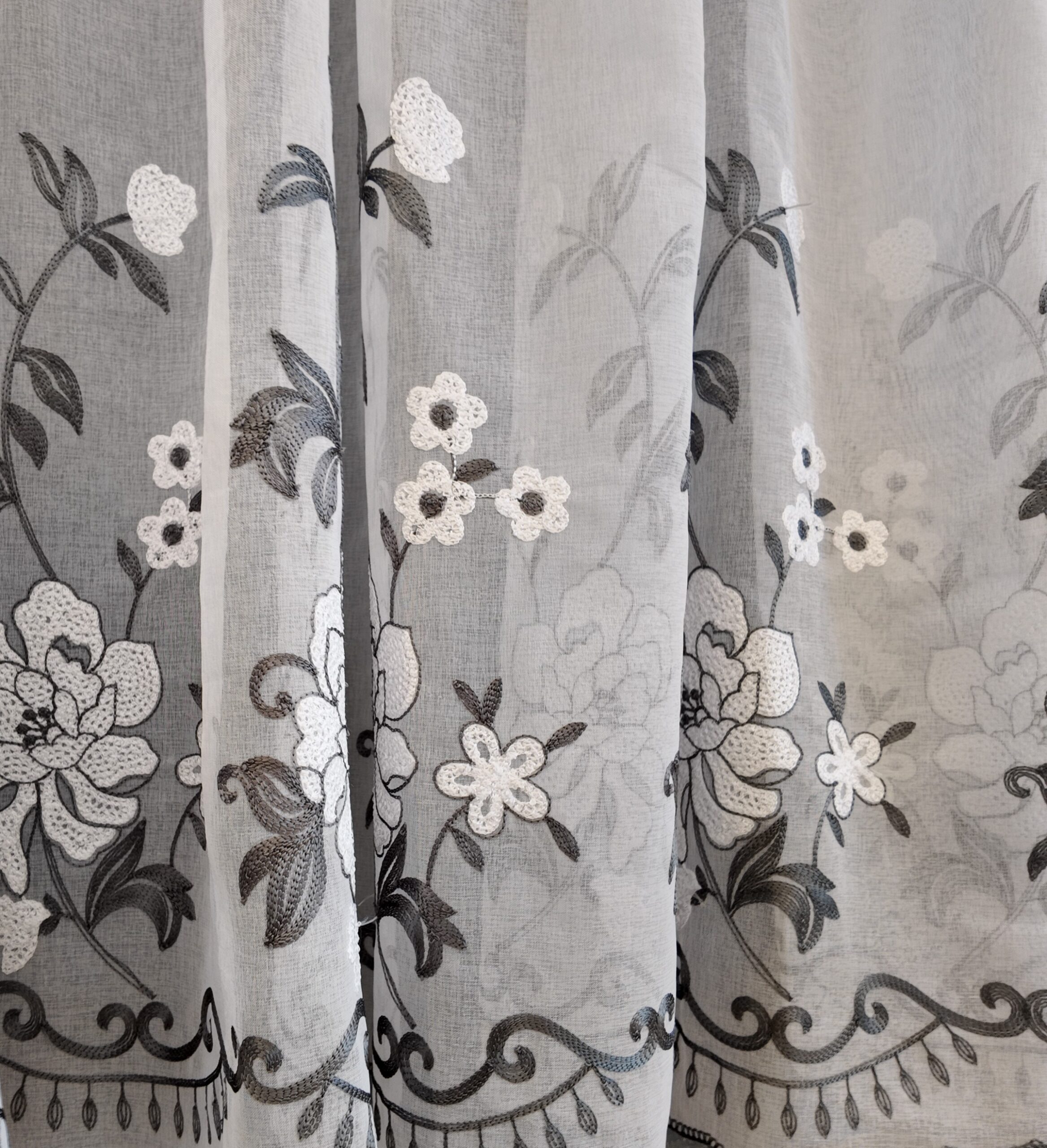 default Perdea din In cu Broderie Florală Gri ARSB-76 - imagine 1